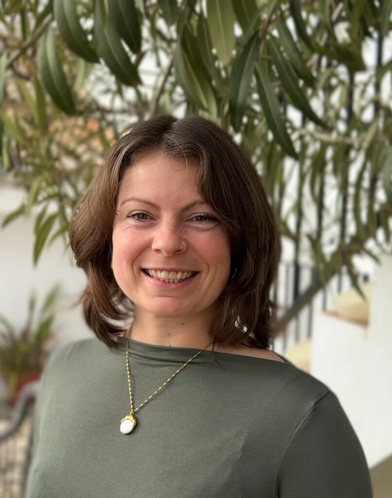 IMG 6810 Copy E1767089681245 806x1024